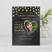 Elegante Black and Gold Class 2025 Abschluss Einladung (Stehend Vorderseite)