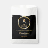 Elegante Black and Gold Monogram Family Baby Dusch Geschenktütchen (Vorderseite)