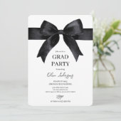 Elegante Black Bow Graduation Party Einladung (Stehend Vorderseite)