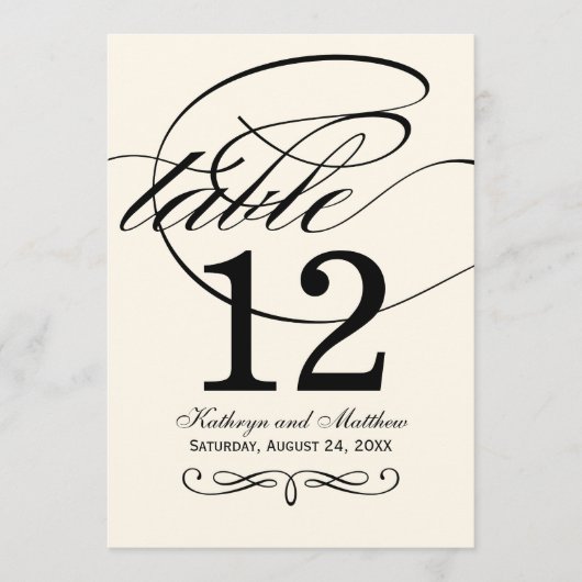 Elegante Black Calligraphy Wedding Tischnummer (Vorderseite)