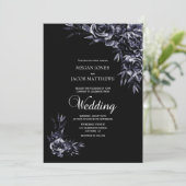 Elegante Black Floral Wedding Einladung (Stehend Vorderseite)