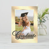 Elegante Black Gold Foto Graduation Party Einladung (Stehend Vorderseite)