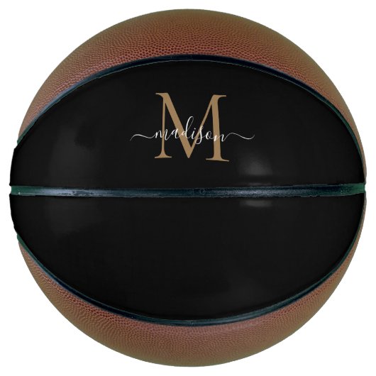 Elegante Black Gold Monogram Feminine Girly Script Basketball (Vorderseite)