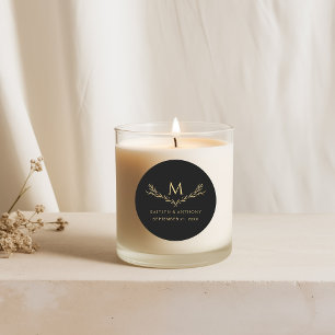 Elegante Black & Gold Monogram Kranz-Gastgeschenk  Runder Aufkleber