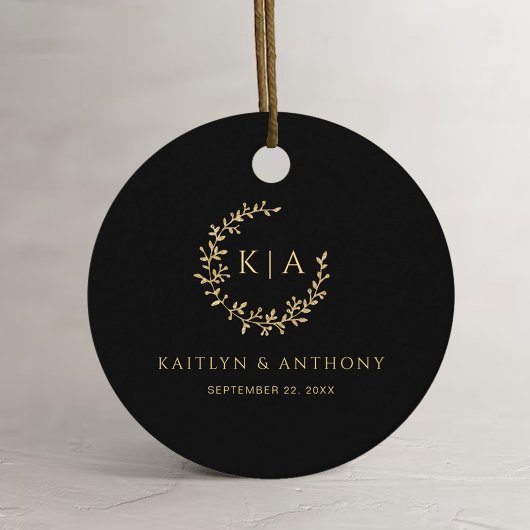 Elegante Black & Gold Monogram Wreath Wedding Geschenkanhänger