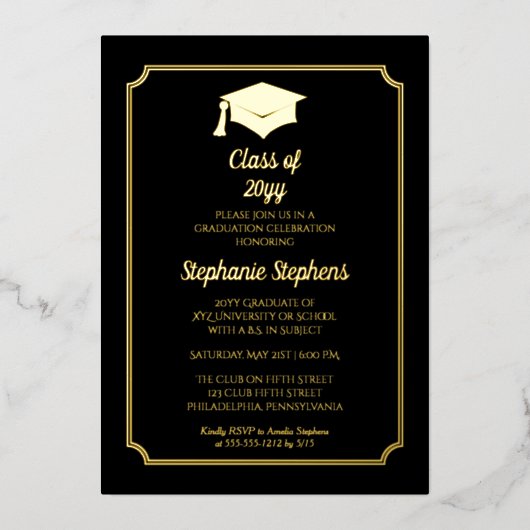 Elegante Black University Graduation Party Gold Folieneinladung (Vorderseite)