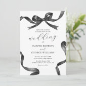 Elegante Black & White Bow Wedding Einladung (Stehend Vorderseite)