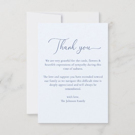 Elegante Blaue Blume Gedenkfeier Dankeskarte (Rückseite)