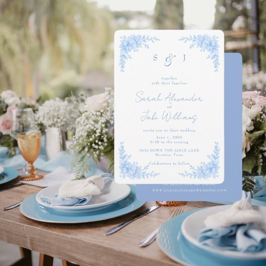 Elegante blaue Blumen Hochzeitswebsite mit abgerun Einladung