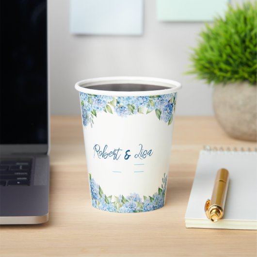 Elegante blaue Blumenhochzeit Pappbecher (InSitu)