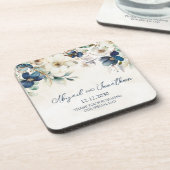 Elegante blaue florale Winterhochzeit Getränkeuntersetzer (Linke Seite)