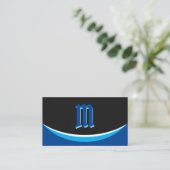 Elegante blaue Formen auf schwarzem Monogramm-3d-E Visitenkarte (Stehend Vorderseite)