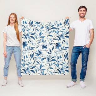 Elegante blaue Paisley-Blätter - weißer Hintergrun Fleecedecke