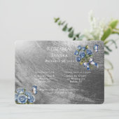 Elegante blaue Rosen silberne Probe Dinner Einladung (Stehend Vorderseite)