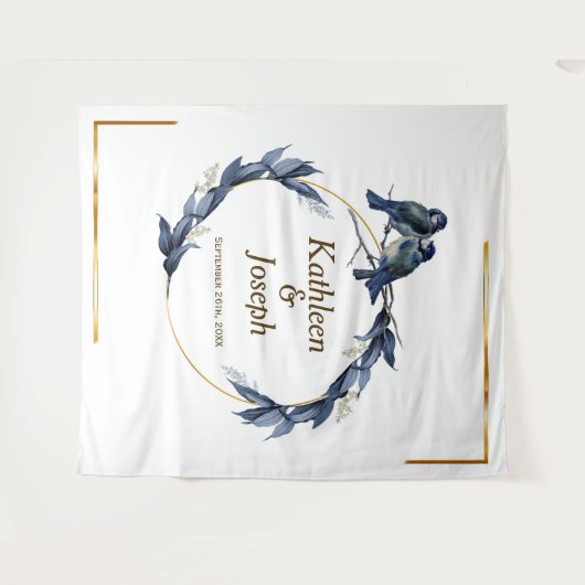 Elegante, blaue Vögel, weißer Hochzeitshintergrund Wandteppich (Vorderseite (Horizontal))