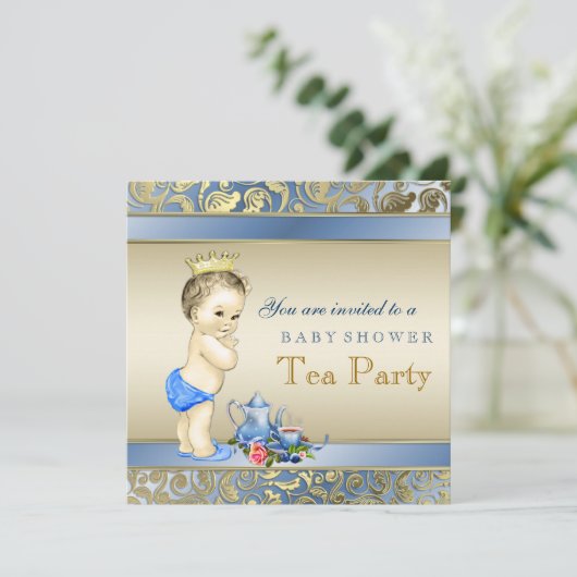 Elegante Blue and Gold Boys Tea Party Baby Dusche Einladung (Stehend Vorderseite)