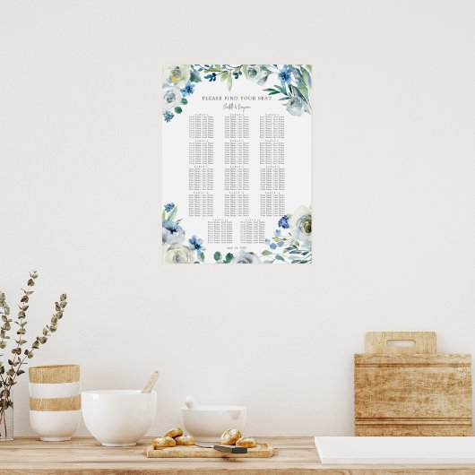 Elegante Blue Floral Spring Wedding Chart Poster (Küche)
