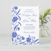 Elegante Blue Floral Wedding Invitation Card Einladung (Stehend Vorderseite)