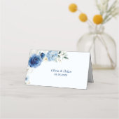 Elegante Blue Floral Wedding Platzkarte (Rückseite)