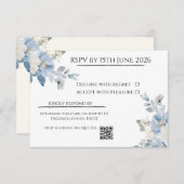 Elegante Blue Floral Wedding RSVP Card mit QR Code (Vorne/Hinten)
