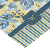 Elegante Blue Gold Blume und Stripe Monogram Kurzer Tischläufer (Ecke)