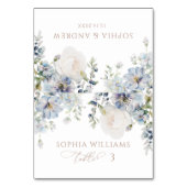 Elegante Blue Hydrangea & Blush Wedding Platzkarte Tischnummer (Vorderseite)