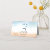Elegante Blue Ocean Beach Shore Sand Wedding Platzkarte (Rückseite)