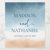 Elegante Blue Ocean Beach Shore Sand Wedding Weinetikett (Einzelnes Label)