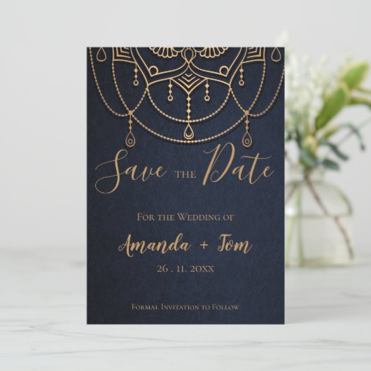 Elegante Blue Textured Traditional Design Hochzeit Save The Date (Stehend Vorderseite)