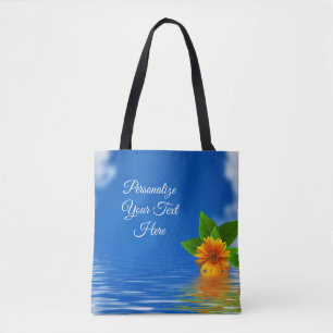 Elegante Blume auf wellendem Wasser Text personali Tasche