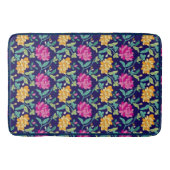 Elegante Blume aus der Blüte Rosa Gelbe Buds Grüne Badematte (Vorderseite)