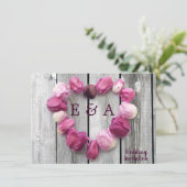 Elegante Blume Herz rustikale Scheunenholz Hochzei (Stehend Vorderseite)