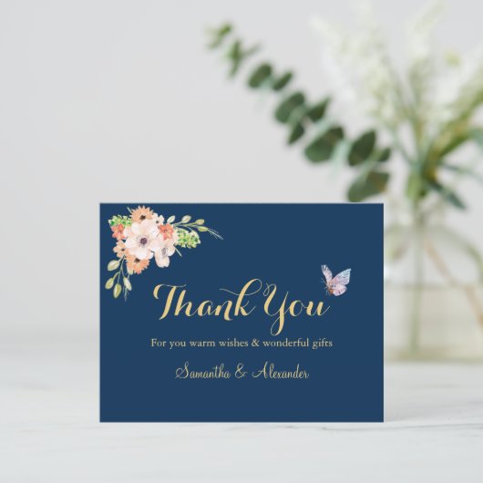 Elegante Blume Schmetterling Danke Karte (Stehend Vorderseite)