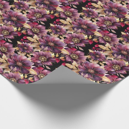 Elegante Blumen Gold Burgundy Lila Black Geschenkpapier (Ecke)