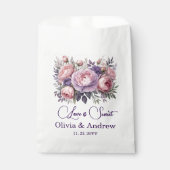 Elegante Blumen in sanften Pastellfarben Hochzeit Geschenktütchen (Vorderseite)