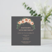 Elegante Blumenbogen-Rahmen-Geburtstagseinladung (Stehend Vorderseite)