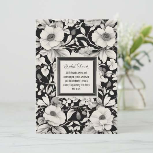 Elegante Blumendusche Einladung (Stehend Vorderseite)