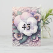 Elegante Blumengrün Aquarell Geburtstagsparty Einladung (Stehend Vorderseite)