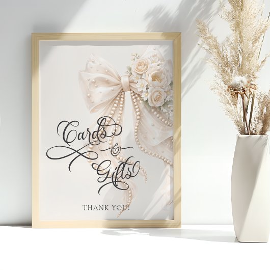 Elegante Blumenkarten und Geschenke mit Schleife Poster