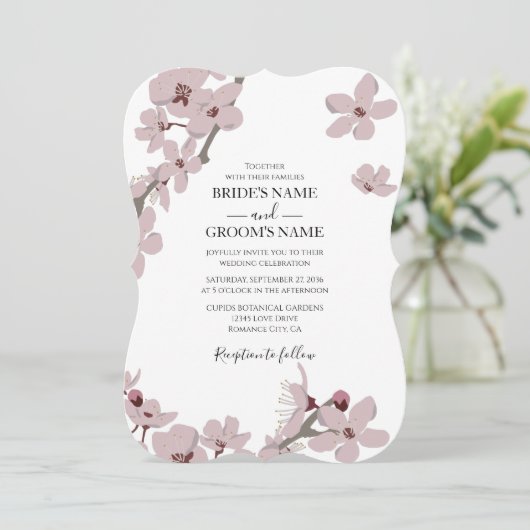 Elegante Blumenkirche Blossom Hochzeitseinladungen Einladung (Stehend Vorderseite)