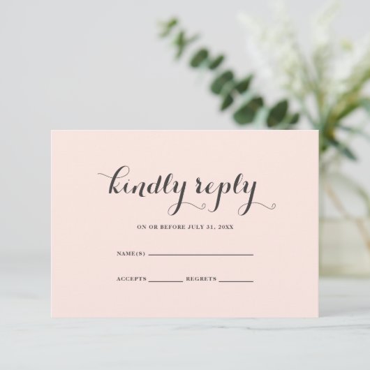 Elegante Blush and Gray Wedding RSVP Card (Stehend Vorderseite)