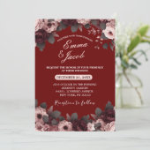 Elegante Blush Pink Burgundy Boho Floral Wedding Einladung (Stehend Vorderseite)