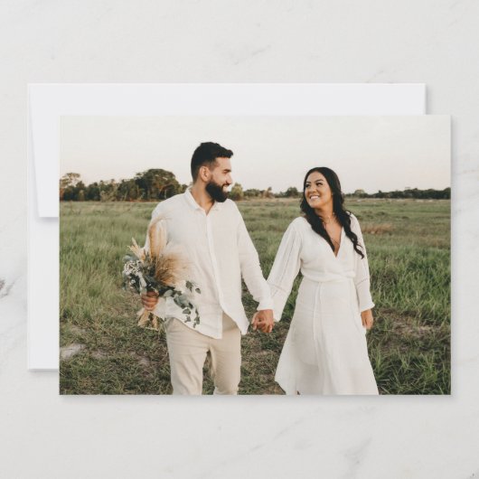 Elegante Blush Pink Floral Script Engagement Party Einladung (Rückseite)