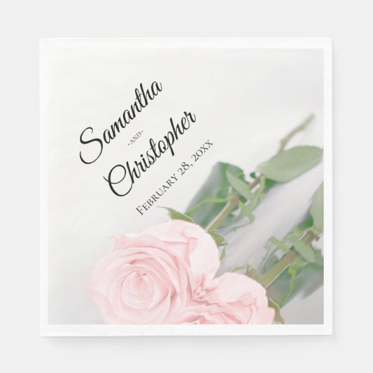 Elegante Blush Pink Rose Diagonal Design Hochzeit Serviette (Vorderseite)