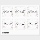 Elegante Blush und Gray Wirbel Mit Monogramm Hochz Quadratischer Aufkleber (Blatt)