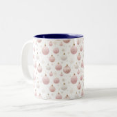 Elegante Blush Weihnachtsschmuck Zweifarbige Tasse (Vorderseite Links)