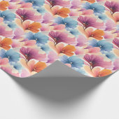 Elegante Blütenblätter weiche Wasserfarbenblüten Geschenkpapier (Ecke)