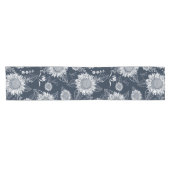Elegante Blütenblume Navy Kurzes Tab Kurzer Tischläufer (Horizontal)