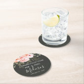 Elegante Blütenrot Rosa Botanische Moderne Hochzei Runder Pappuntersetzer (Vor Ort)