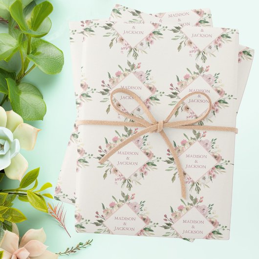 Elegante Blütenrot-Rosa-Peony-Monogramm-Hochzeit Geschenkpapier Set